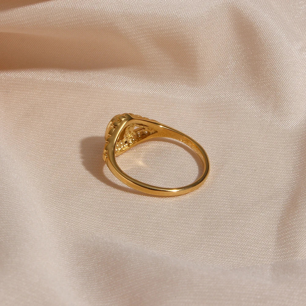 Vintage Gold Pearl Ring