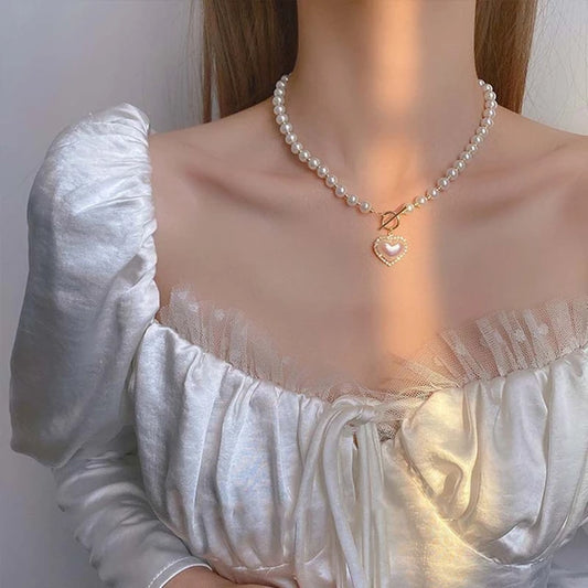 Venus Heart Pearl Necklace